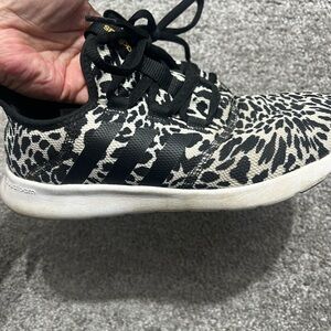 Adidas Leopard Print Cloudfoam Sneakers tennis Shoes Size 8